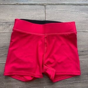NWT DSG red compression mid rise short size small
